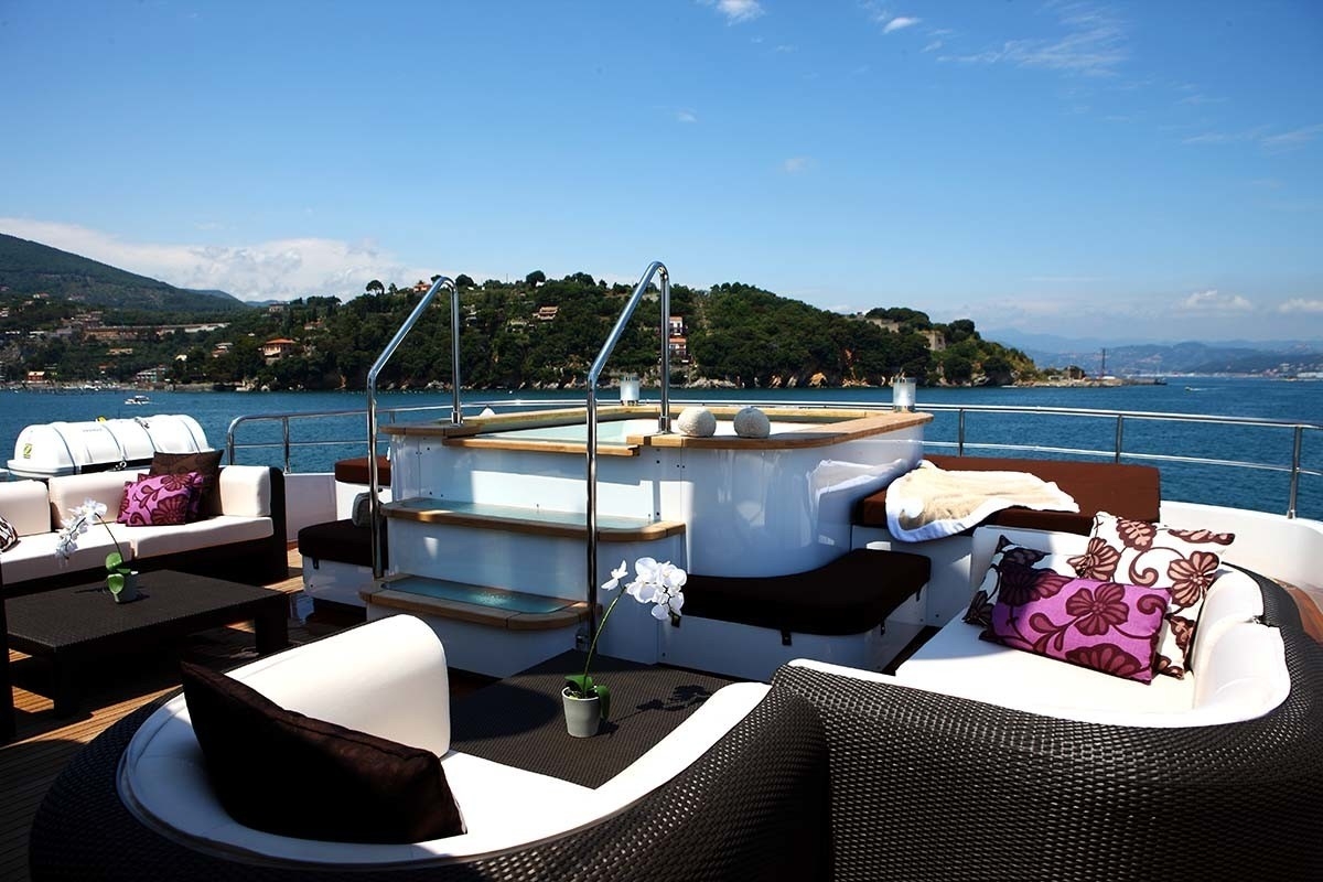 2011 Mondomarine Mondomarine 160 na sprzedaż (photo 10)