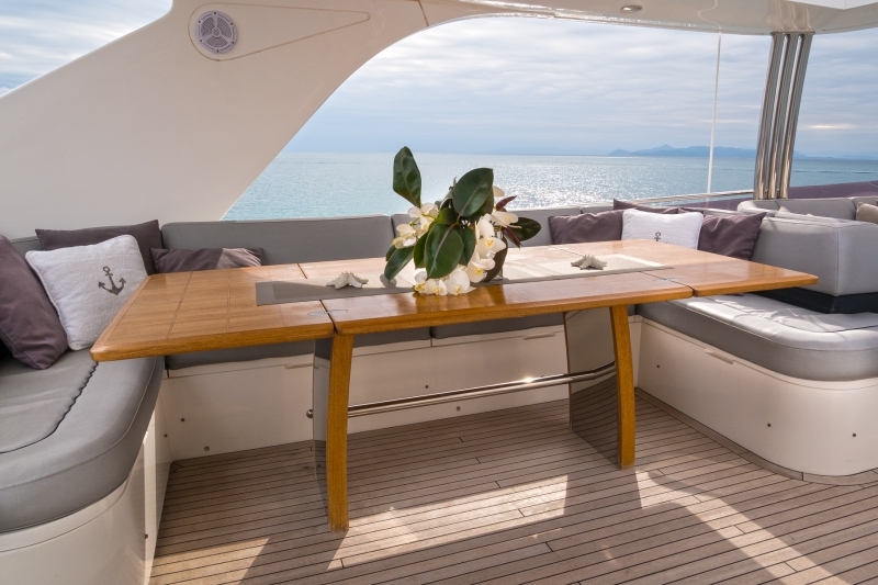 2013 Princess Princess 85 na czarter (photo 6)