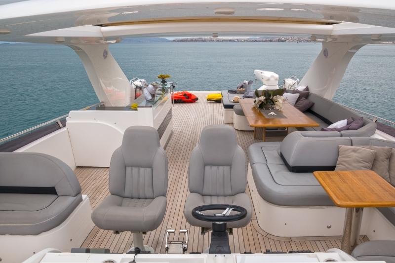 2013 Princess Princess 85 na czarter (photo 12)
