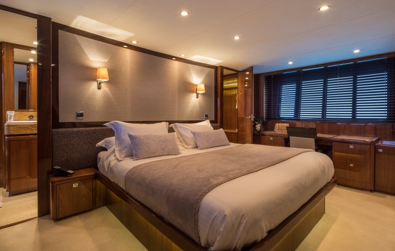 2013 Princess Princess 85 na czarter (photo 20)