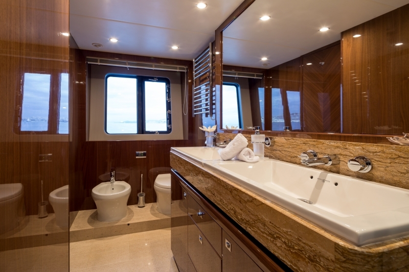 2013 Princess Princess 85 na czarter (photo 24)