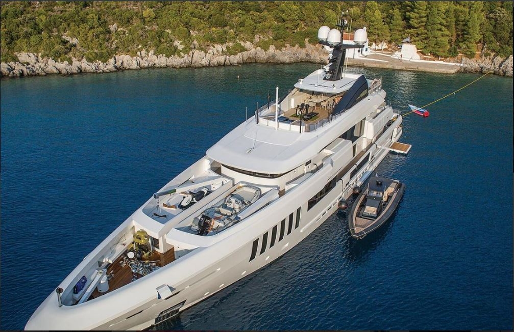 2016 Admiral Custom te huur (photo 4)