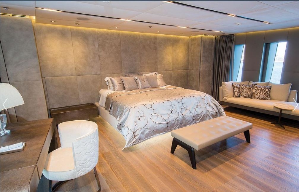 2016 Admiral Custom te huur (photo 21)