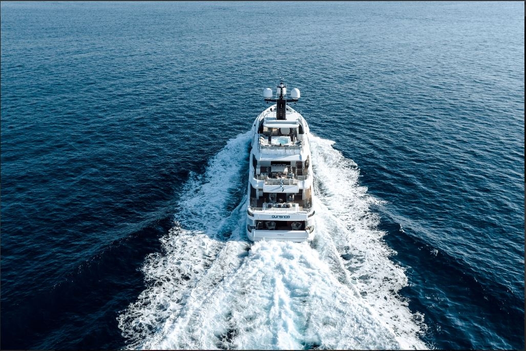 2016 Admiral Custom te huur (photo 32)