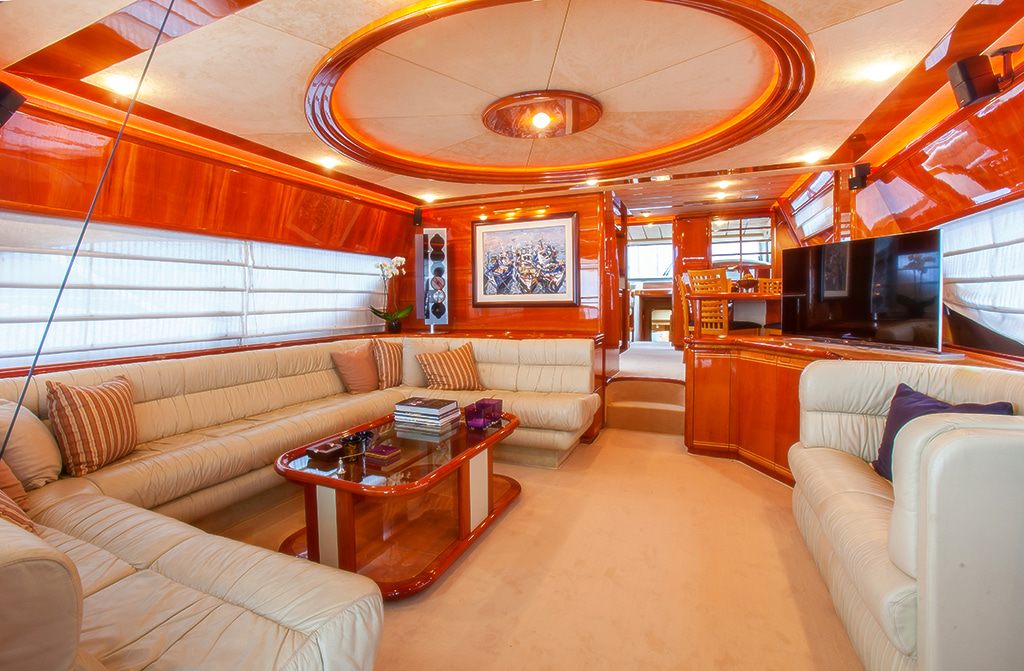 2001 Ferretti Ferretti 80 zu chartern (photo 2)