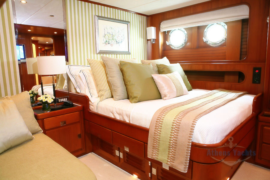 1989 Perini Navi Custom a noleggio (photo 11)