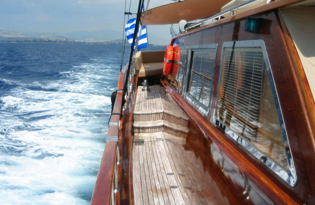 2006 Yener Custom te huur (photo 15)