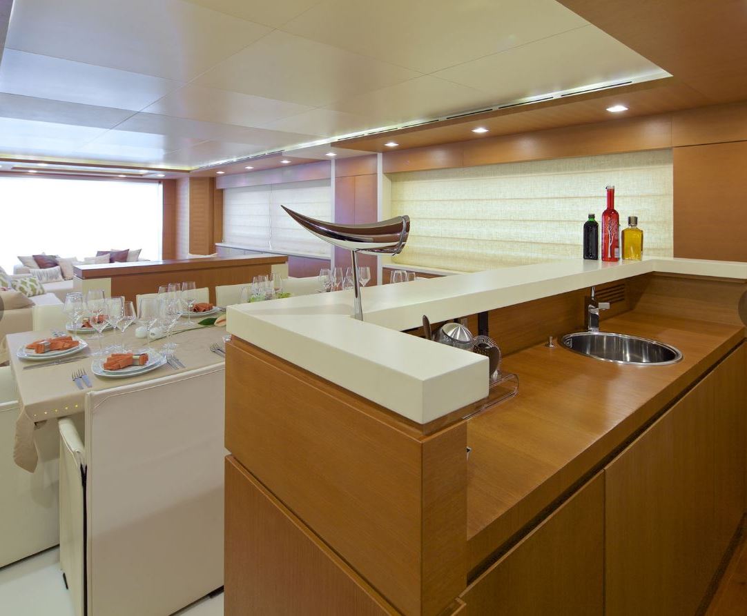 2005 Cantieri Di Pisa KINTARO na czarter (photo 8)