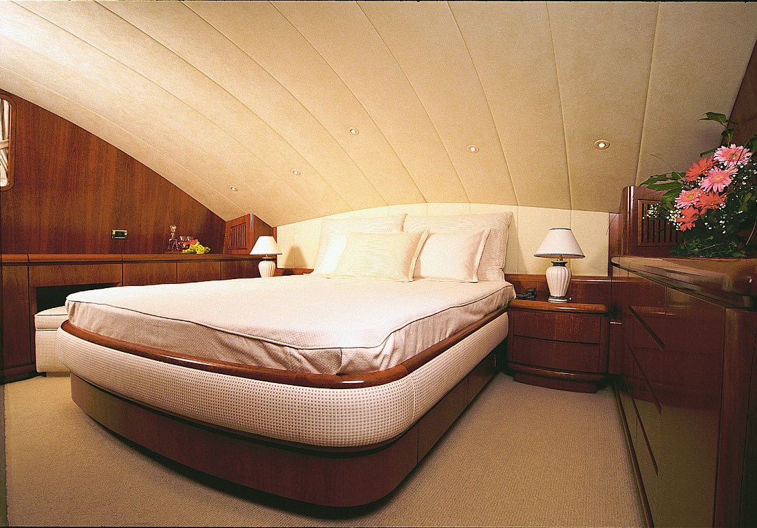 2000 Falcon Falcon 30M in vendita (photo 12)