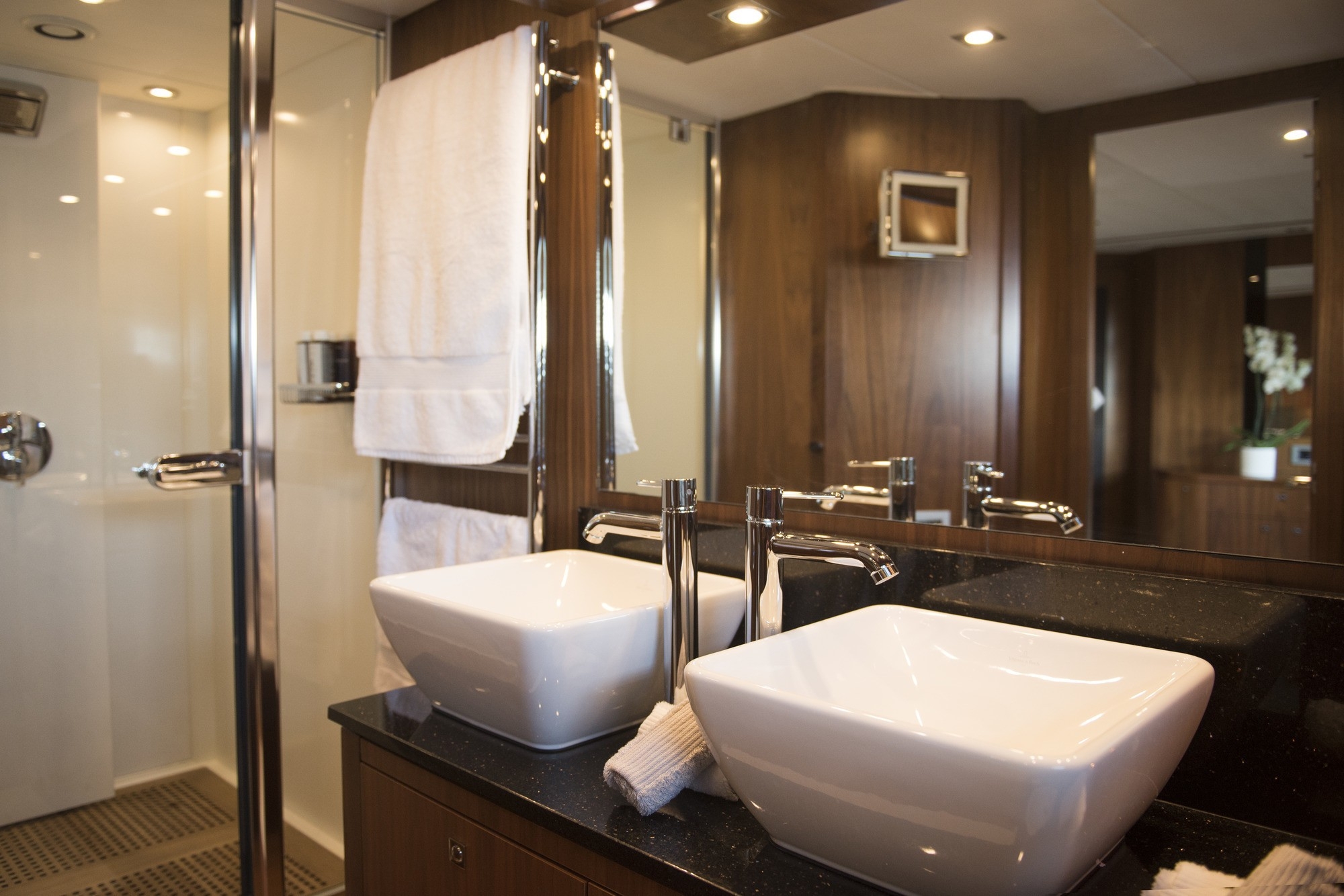 2009 Sunseeker BLADE 6 na czarter (photo 20)