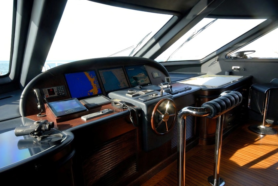 2006 Benetti Riva I à louer (photo 5)