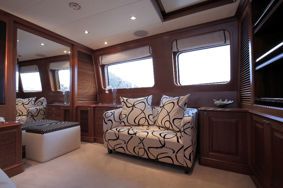 2006 Benetti Riva I à louer (photo 21)