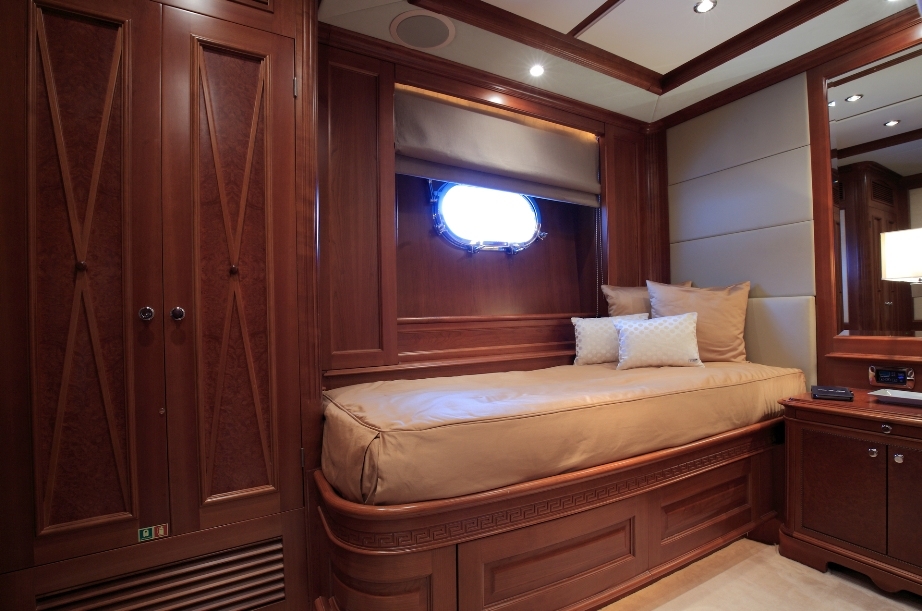 2006 Benetti Riva I à louer (photo 23)