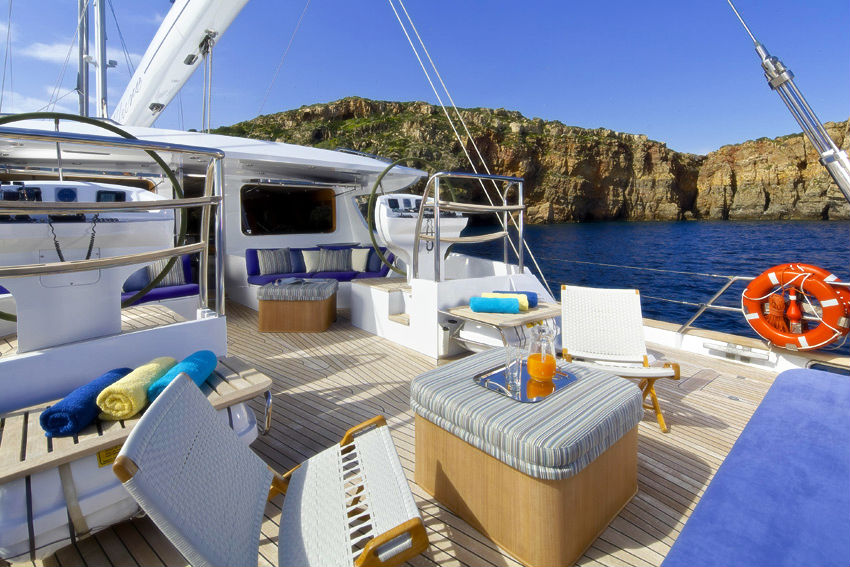 1995 Sterling Yachts Custom for sale (photo 9)