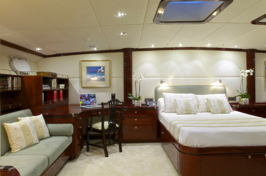 1995 Sterling Yachts Custom for sale (photo 21)