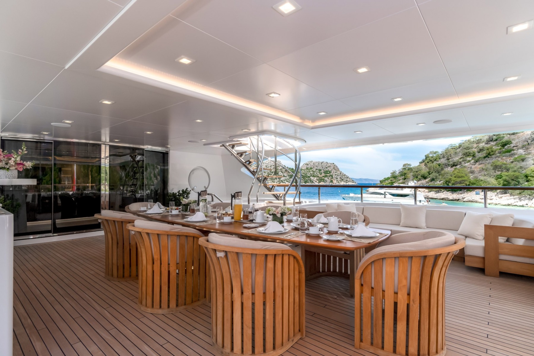 2018 Golden Yacht O'Mathilde na czarter (photo 21)