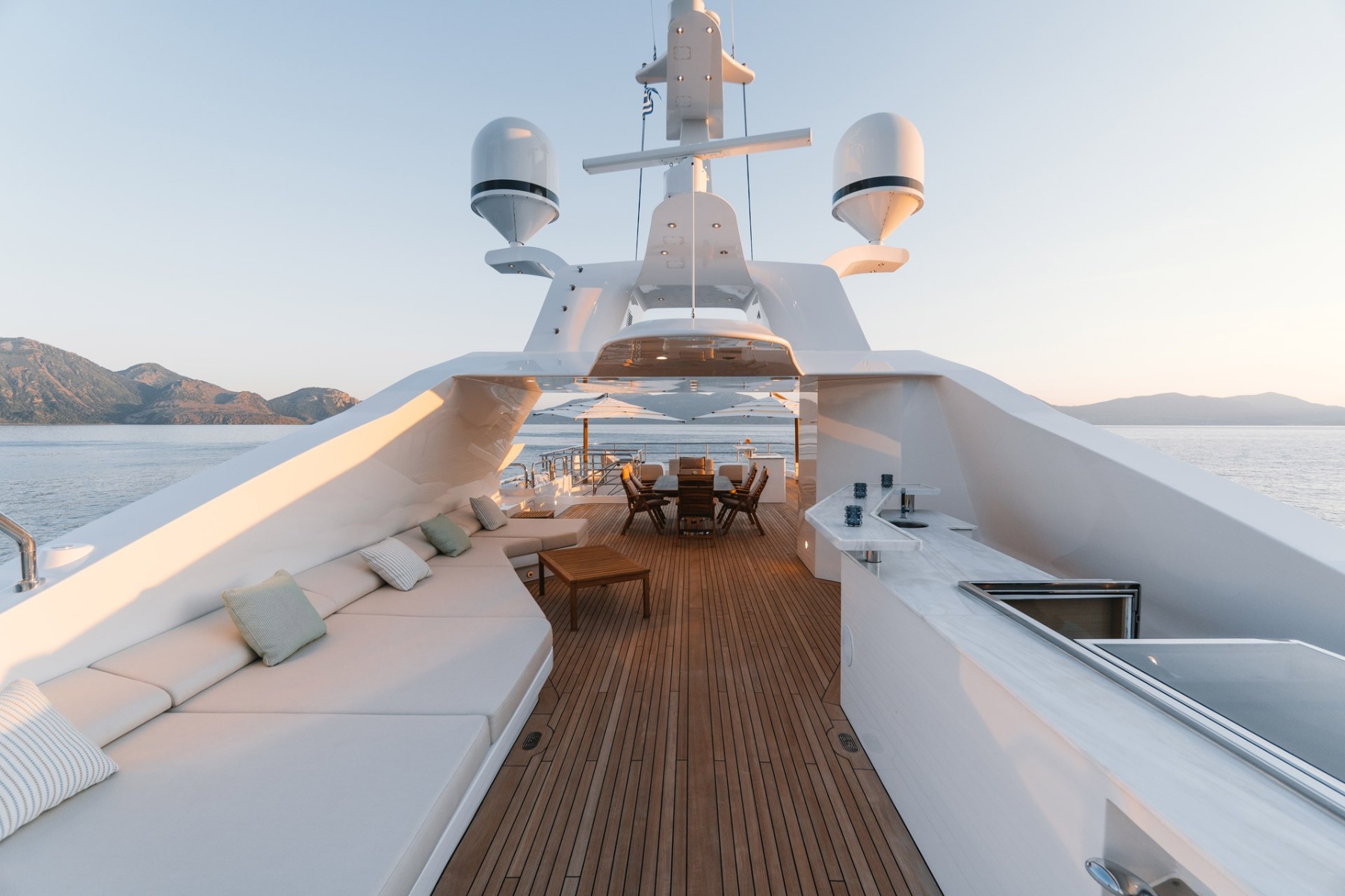 2018 Golden Yacht O'Mathilde na czarter (photo 31)