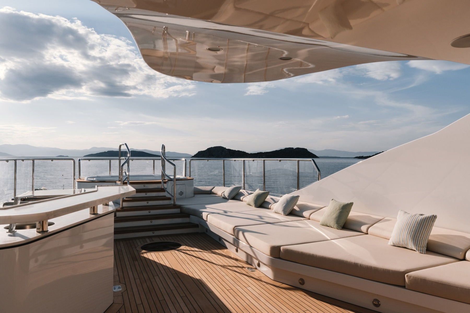 2018 Golden Yacht O'Mathilde na czarter (photo 33)