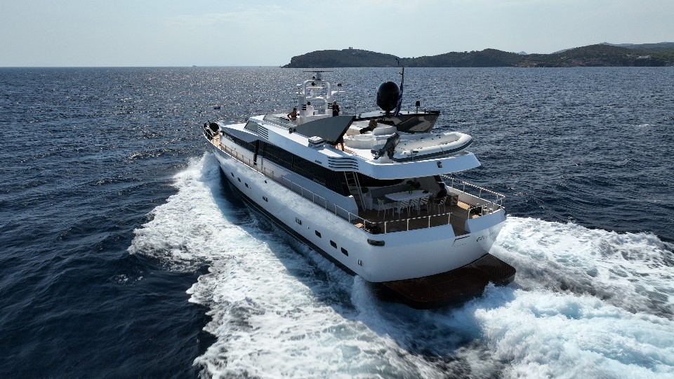 1988 Cantieri Di Pisa Bellini for charter (photo 5)
