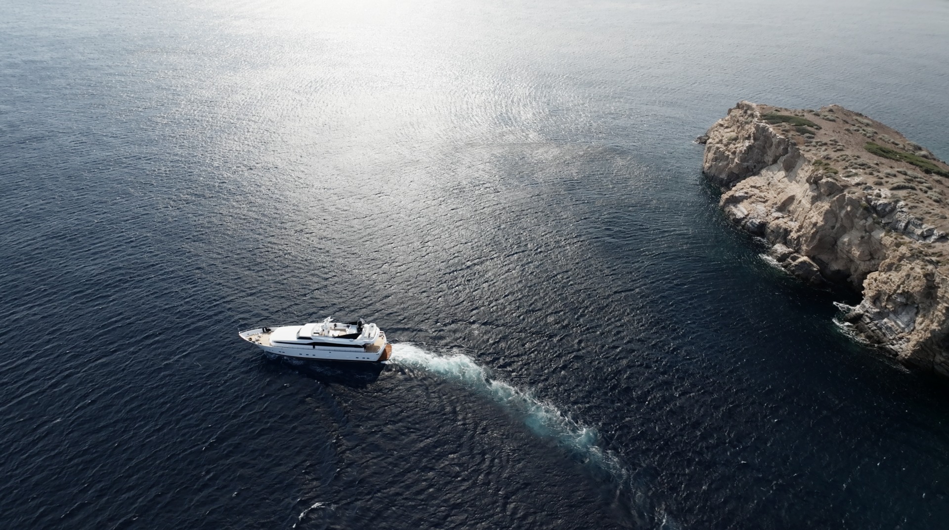 1988 Cantieri Di Pisa Bellini for charter (photo 17)