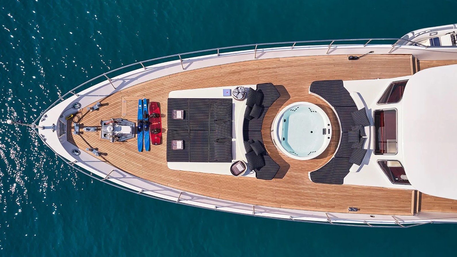 1965 Lurssen ALAYA te huur (photo 6)