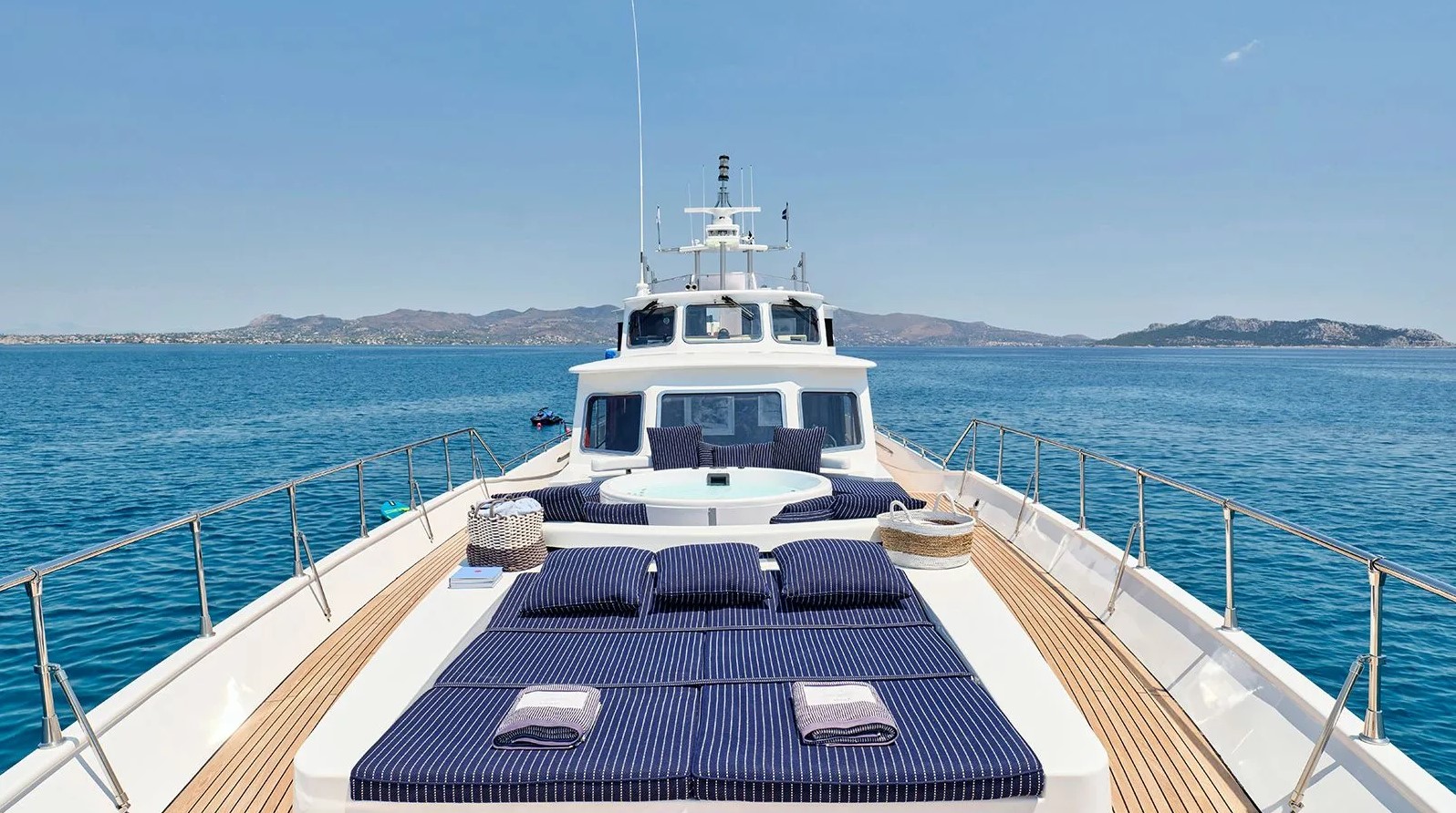 1965 Lurssen ALAYA te huur (photo 8)