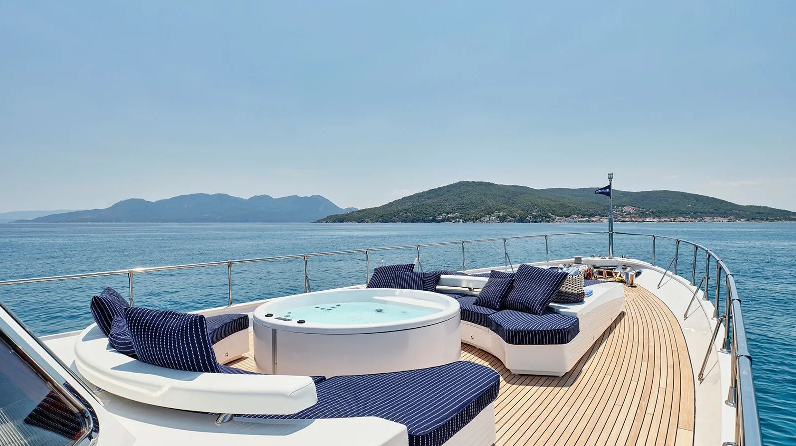 1965 Lurssen ALAYA te huur (photo 10)