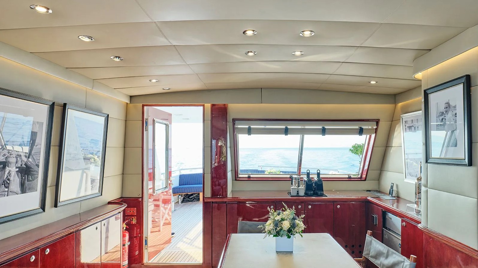 1965 Lurssen ALAYA te huur (photo 12)