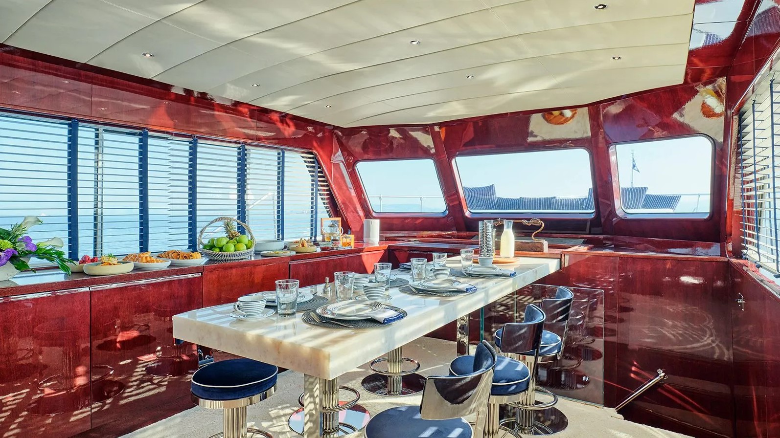 1965 Lurssen ALAYA te huur (photo 18)