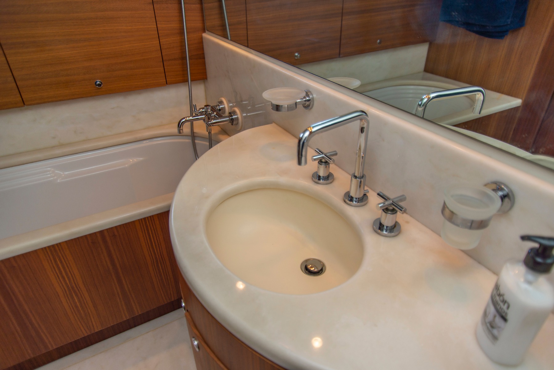 2005 Riva Riva Opera 85 en venta (photo 29)