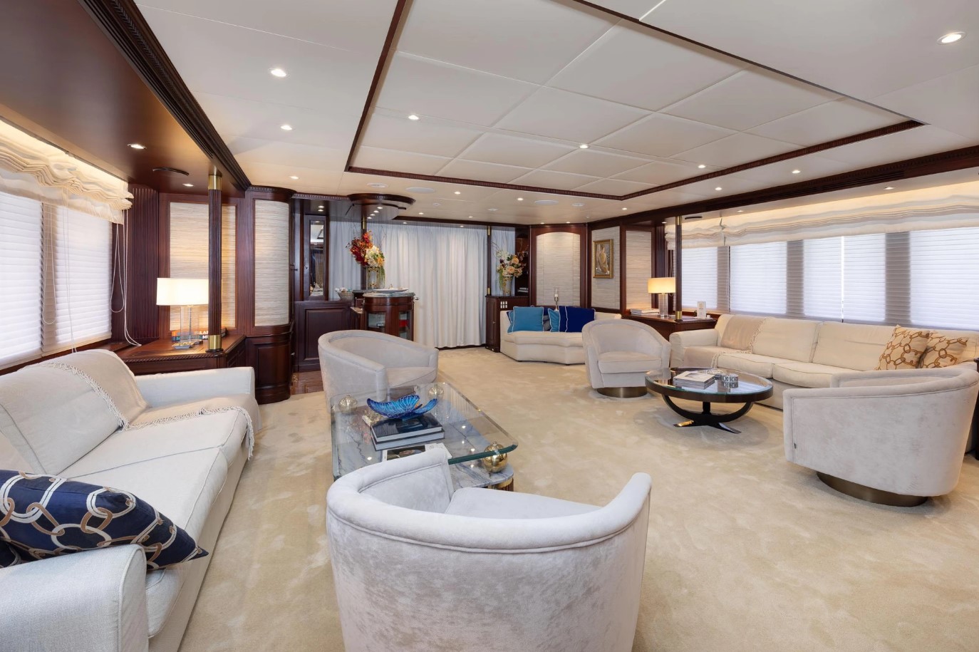 1998 Benetti AKIRA ONE en alquiler (photo 6)