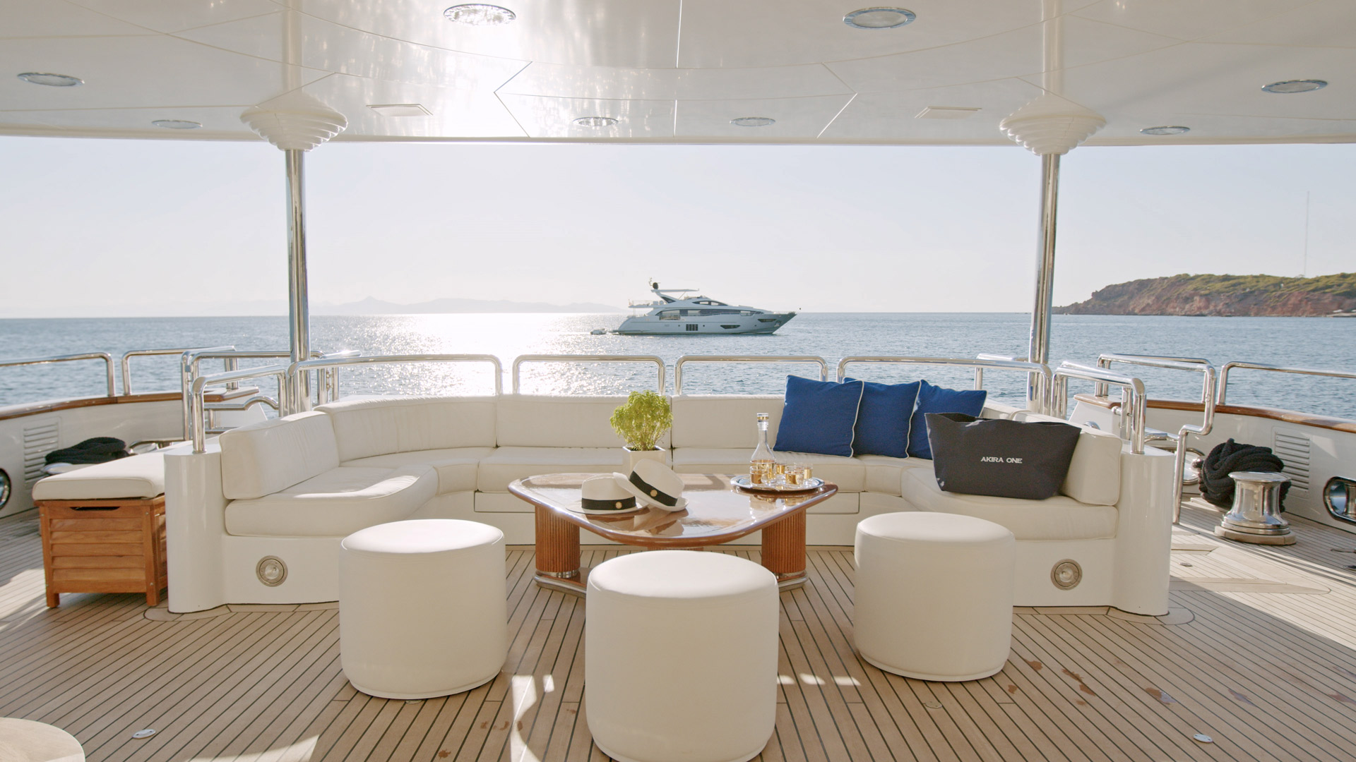 1998 Benetti AKIRA ONE en alquiler (photo 9)