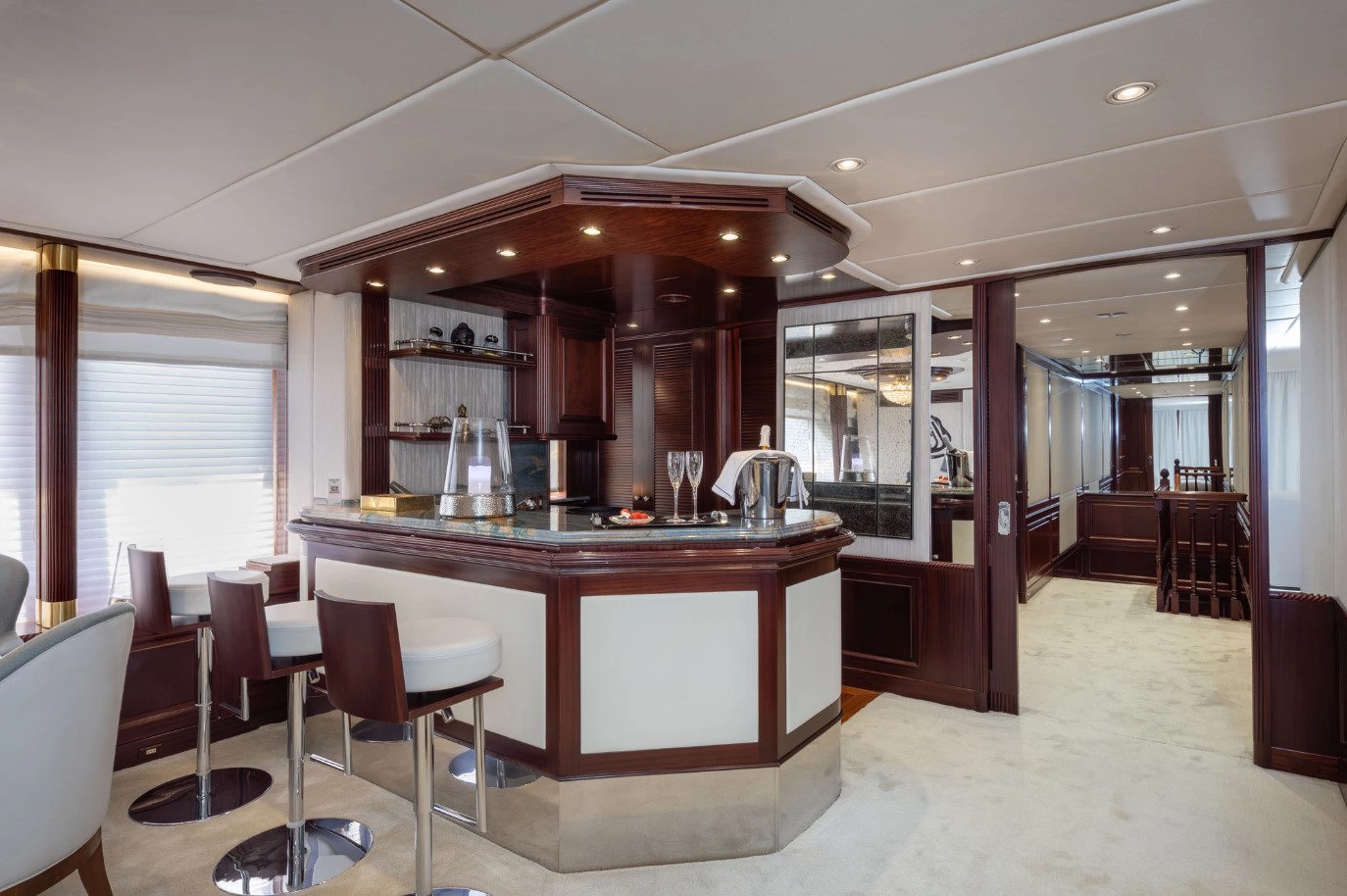 1998 Benetti AKIRA ONE en alquiler (photo 13)