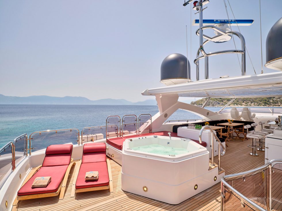 2010 Sunseeker WHITE PEARL I zu chartern (photo 4)