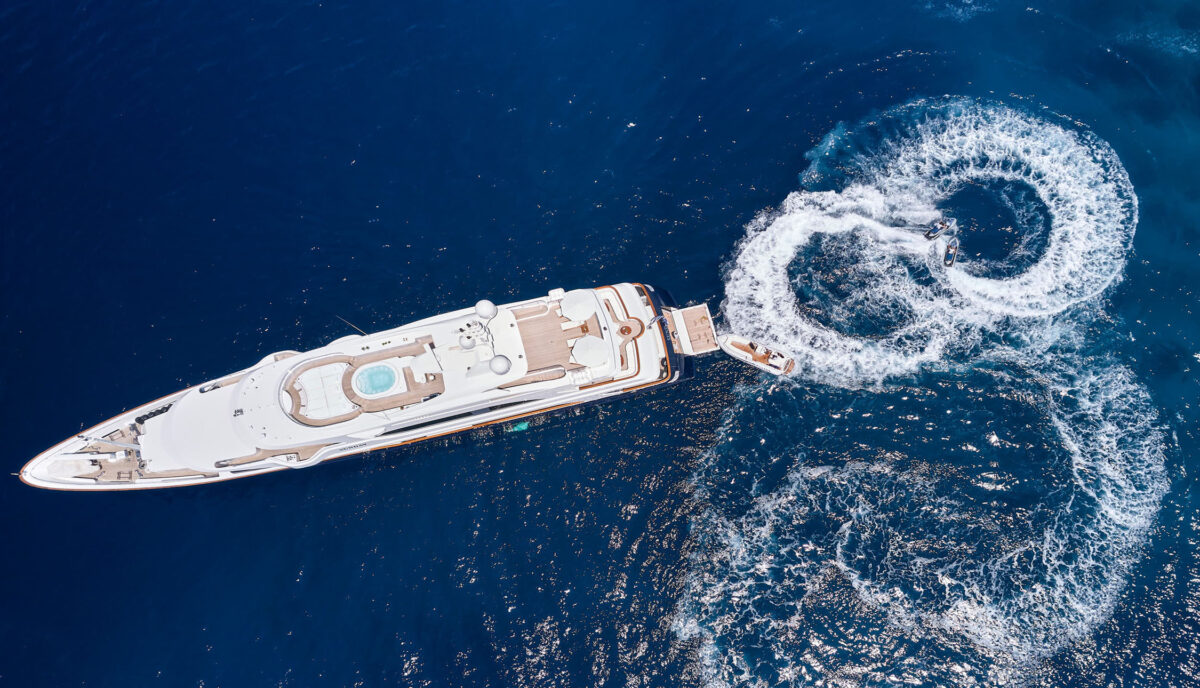 2006 Benetti SUNDAY zu chartern (photo 4)