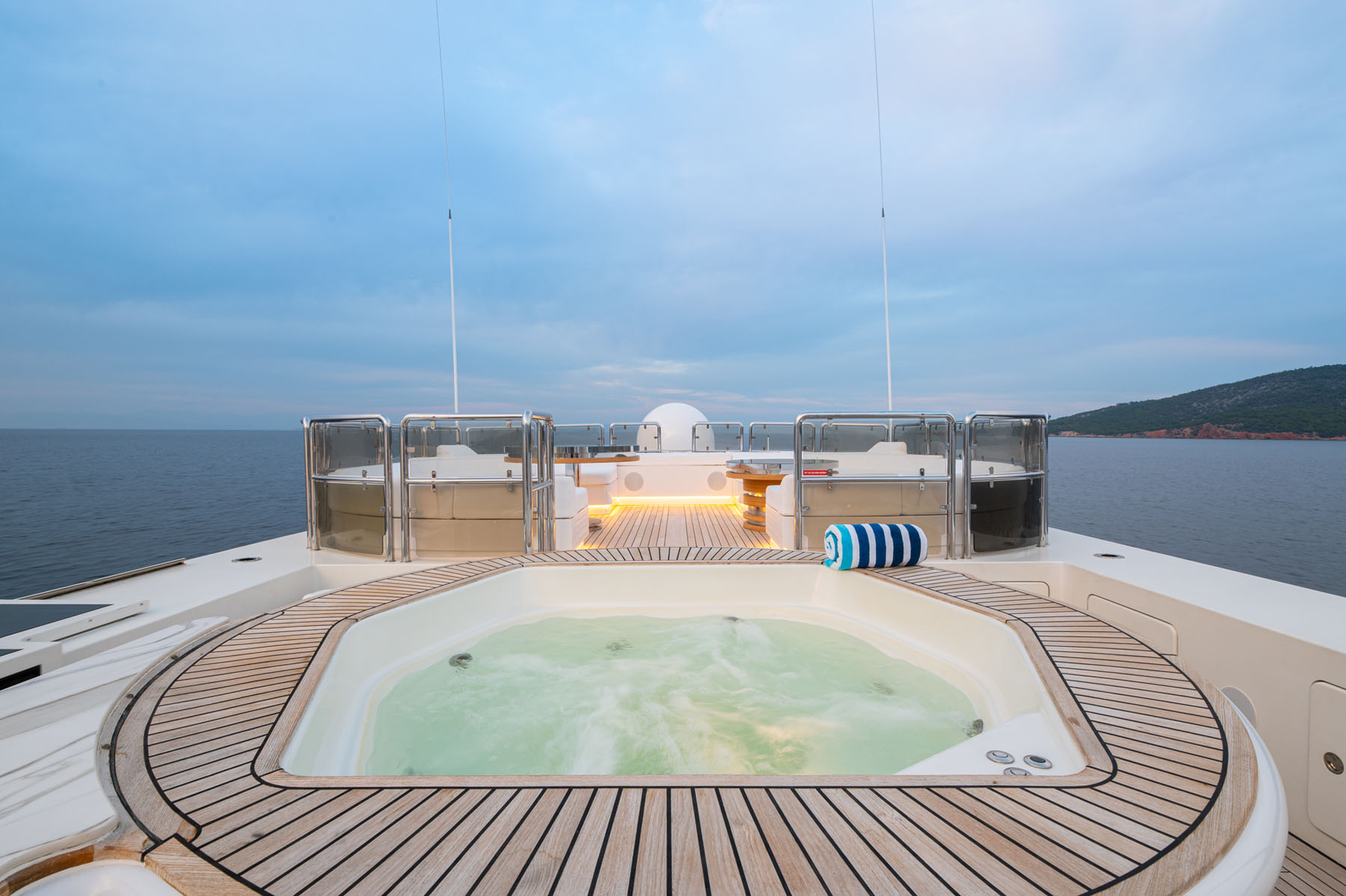 1999 Benetti BARENTS para fretamento (photo 5)
