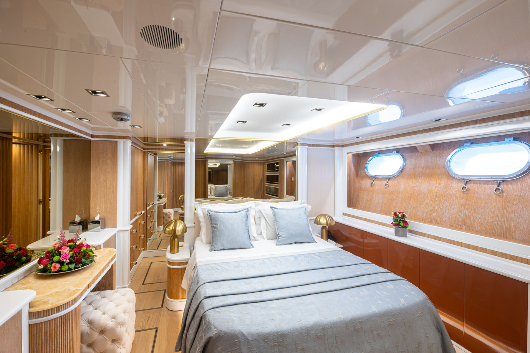 1999 Benetti BARENTS para fretamento (photo 14)
