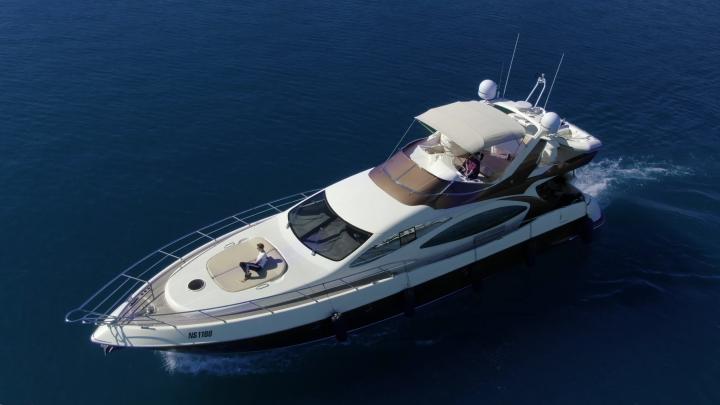 2005 Azimut MEDUSA a noleggio (photo 4)