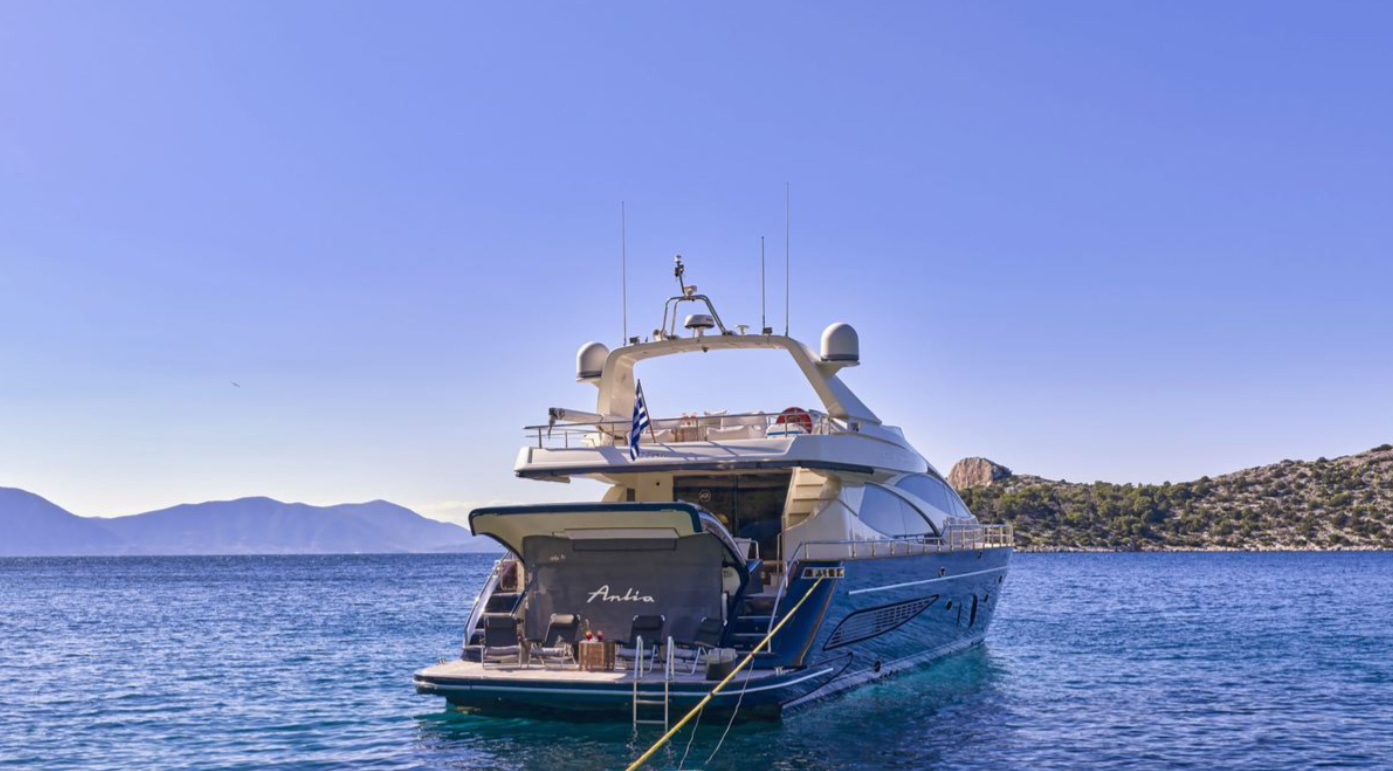 2005 Riva Anlia na czarter (photo 13)