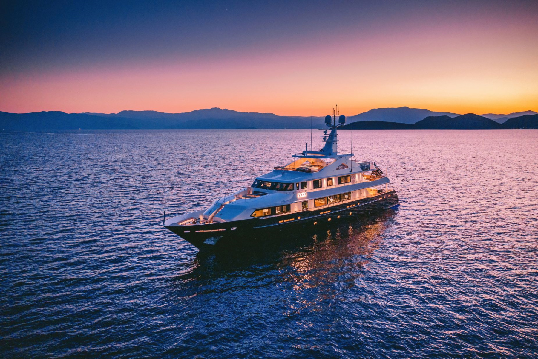 1994 Codecasa Xana for charter (photo 2)