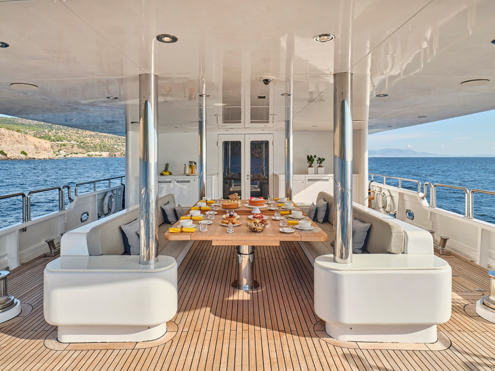 1984 Benetti Custom Benetti 54m à louer (photo 9)
