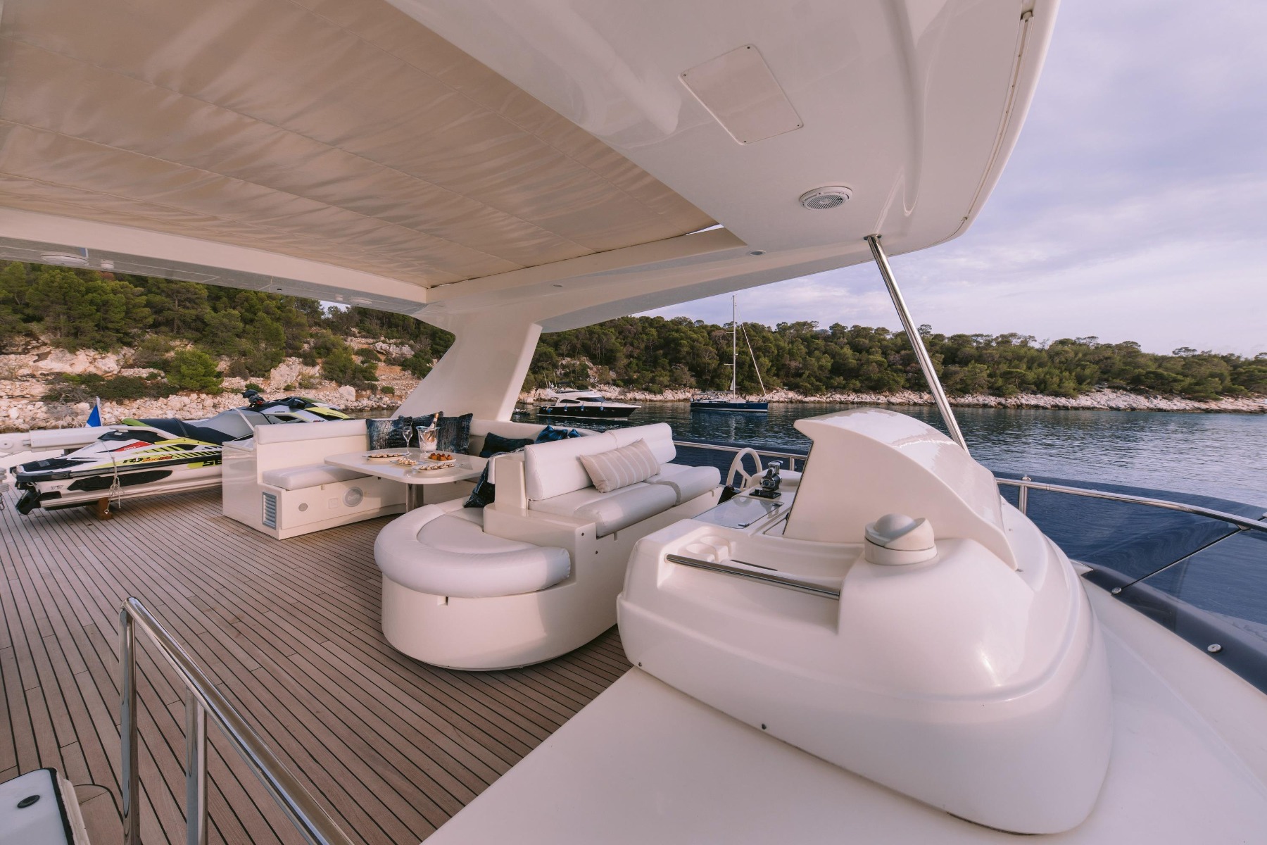 2009 Ferretti Ferretti 830 te koop (photo 12)