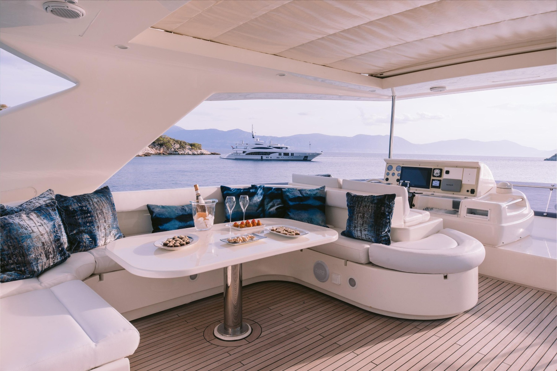 2009 Ferretti Ferretti 830 te koop (photo 14)