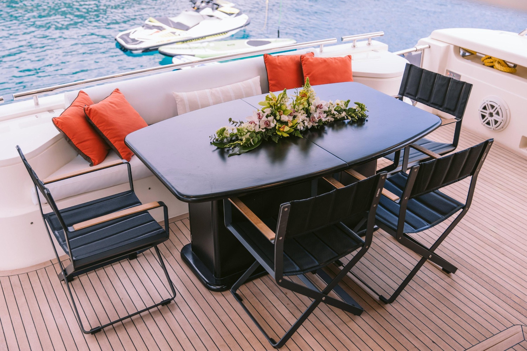 2009 Ferretti Ferretti 830 te koop (photo 15)