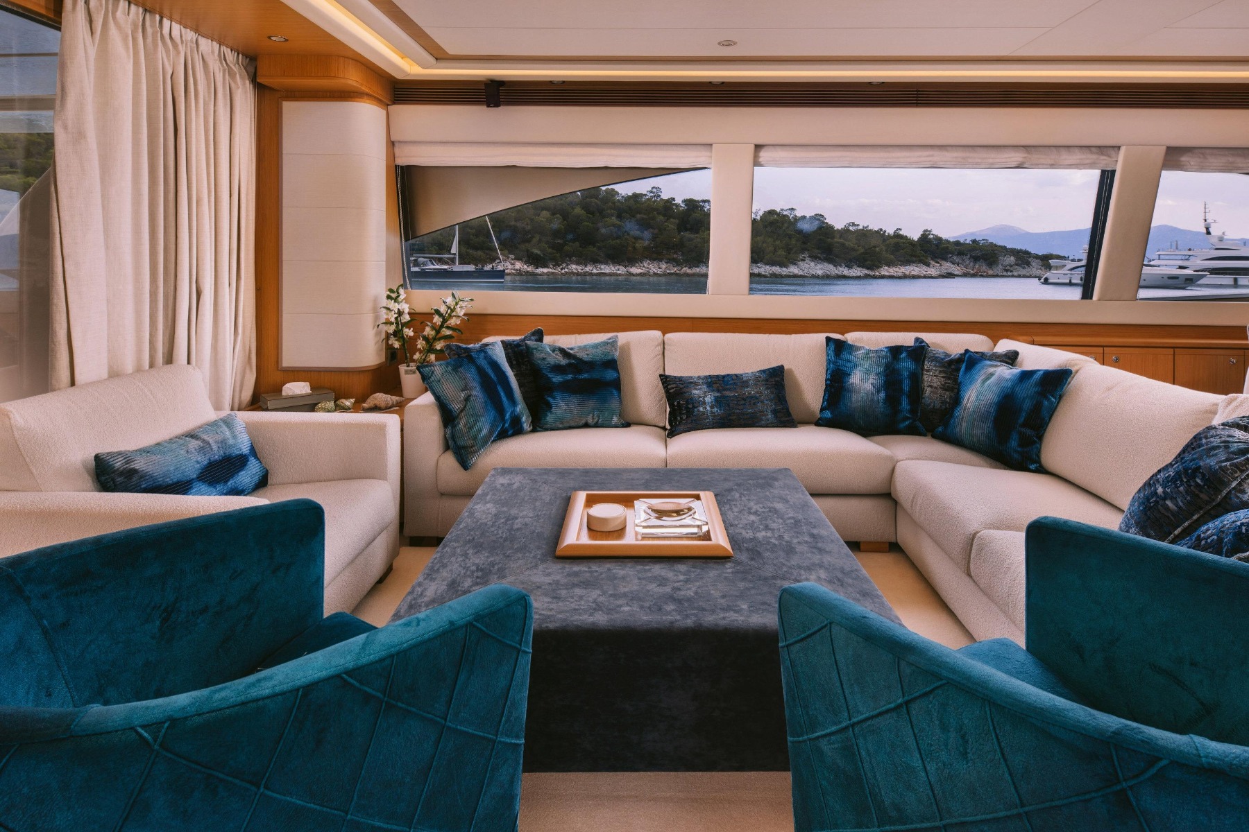2009 Ferretti Ferretti 830 te koop (photo 17)