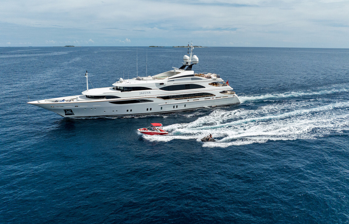 2005 Benetti Jaguar à louer (photo 2)