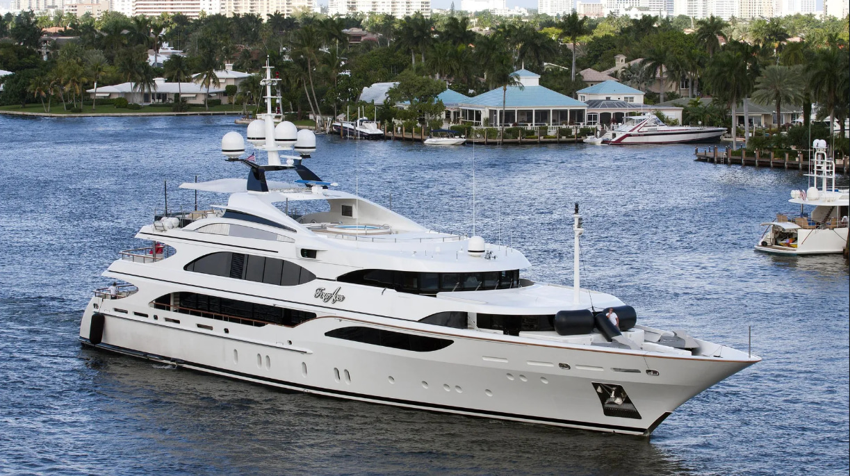 2005 Benetti Jaguar à louer (photo 4)