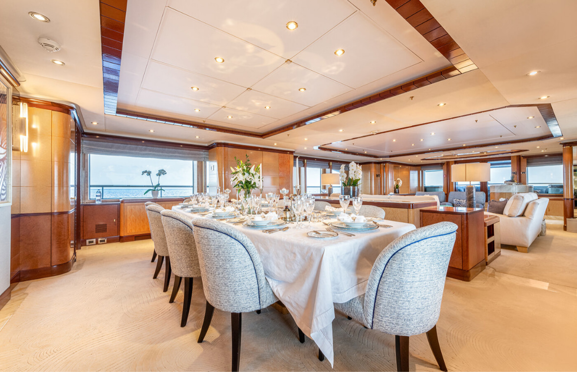 2005 Benetti Jaguar à louer (photo 15)