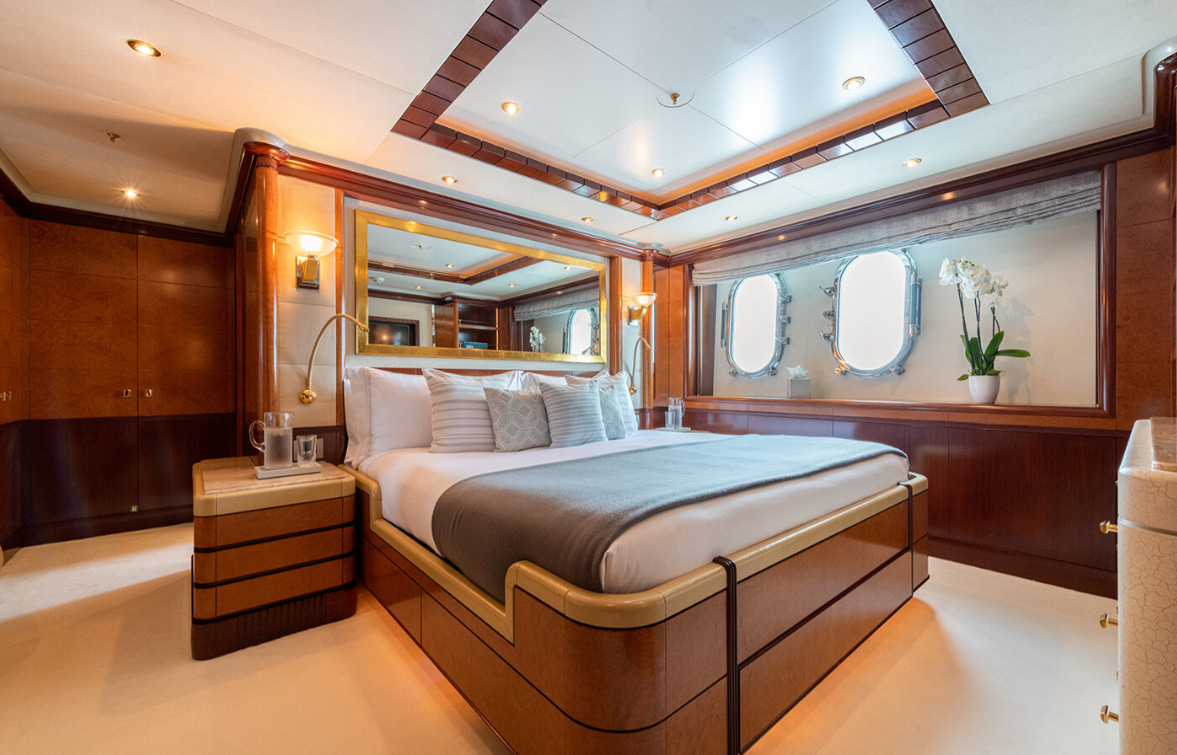 2005 Benetti Jaguar à louer (photo 20)