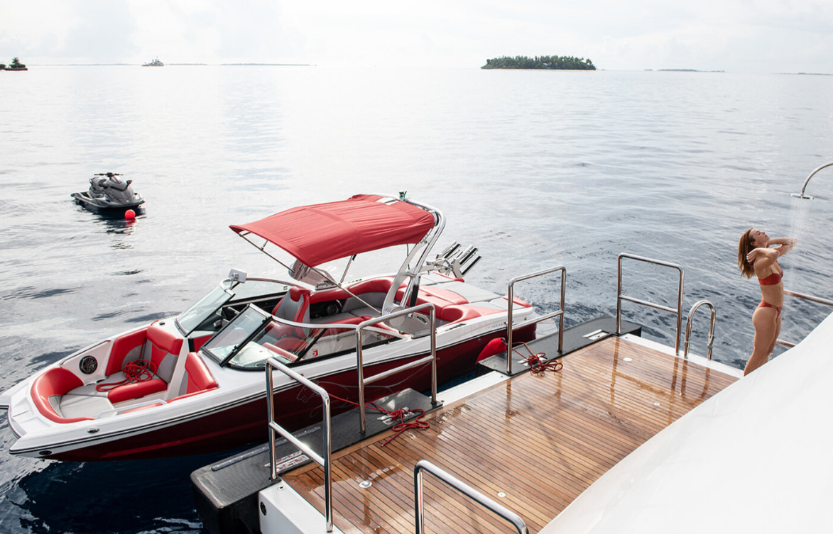 2005 Benetti Jaguar à louer (photo 36)